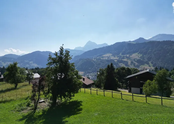 Les Combes * 노르트 담 드 벨레콤